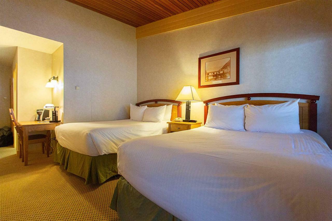 Fairmont Hot Springs Resort ภายนอก รูปภาพ