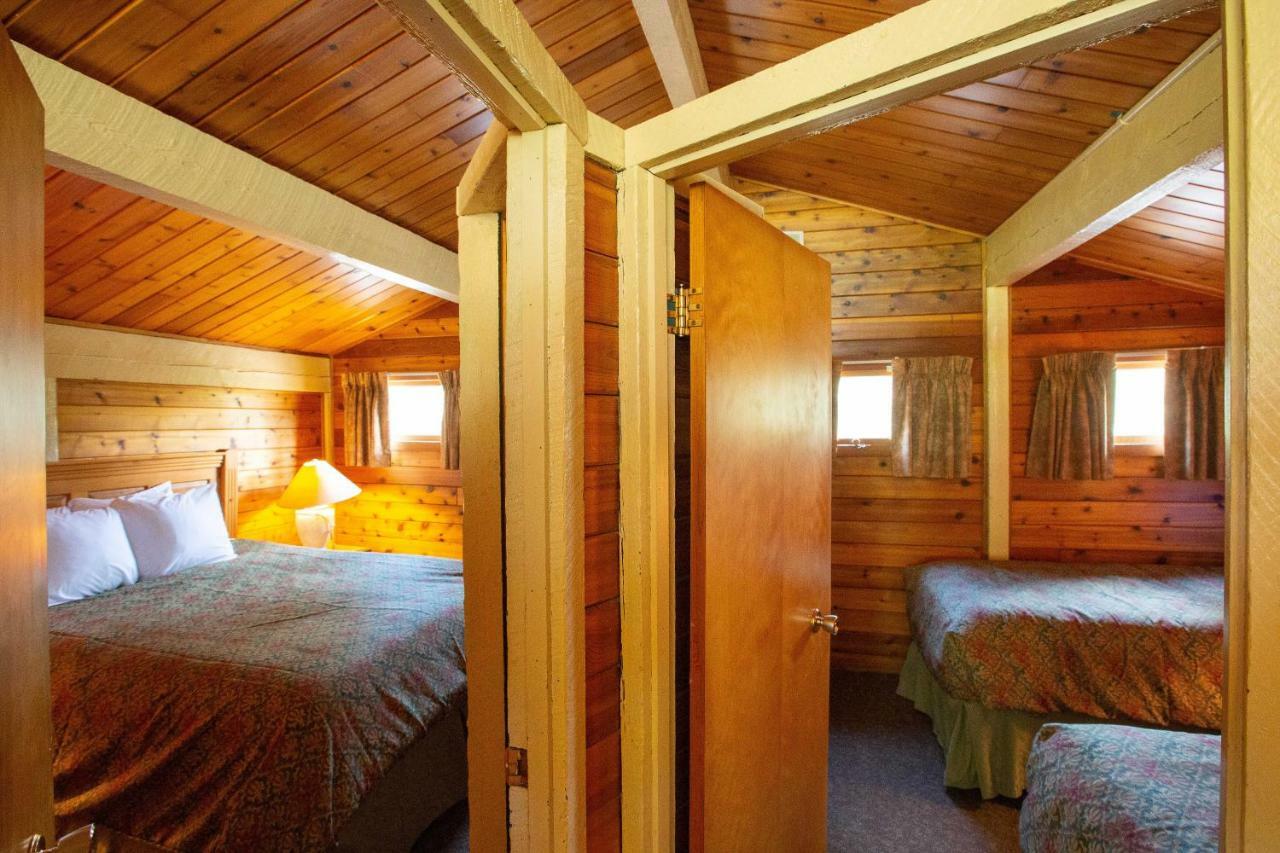 Fairmont Hot Springs Resort ภายนอก รูปภาพ